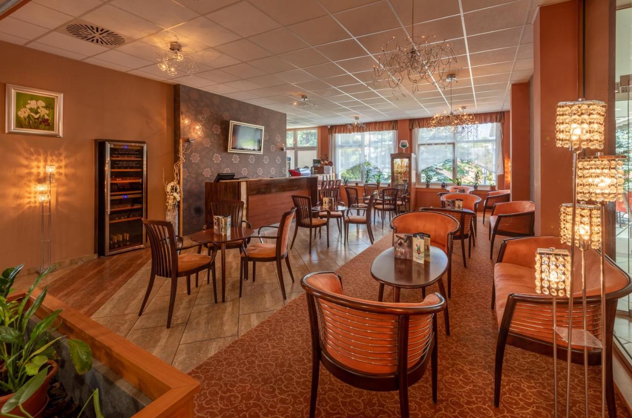 Baratsag Hotel